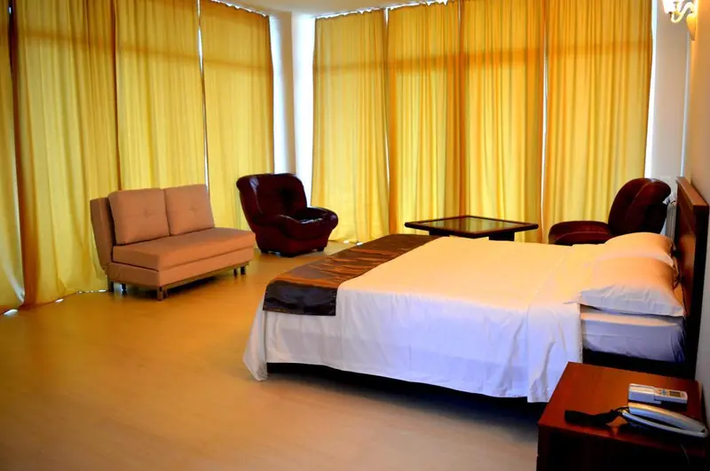 GB HOTEL KOBULETI 4 - главное фото