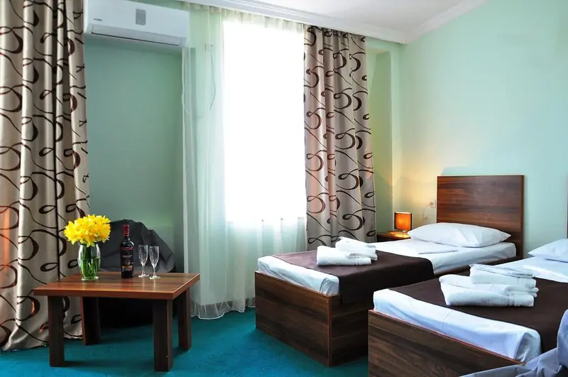 Reness Hotel 3 - главное фото